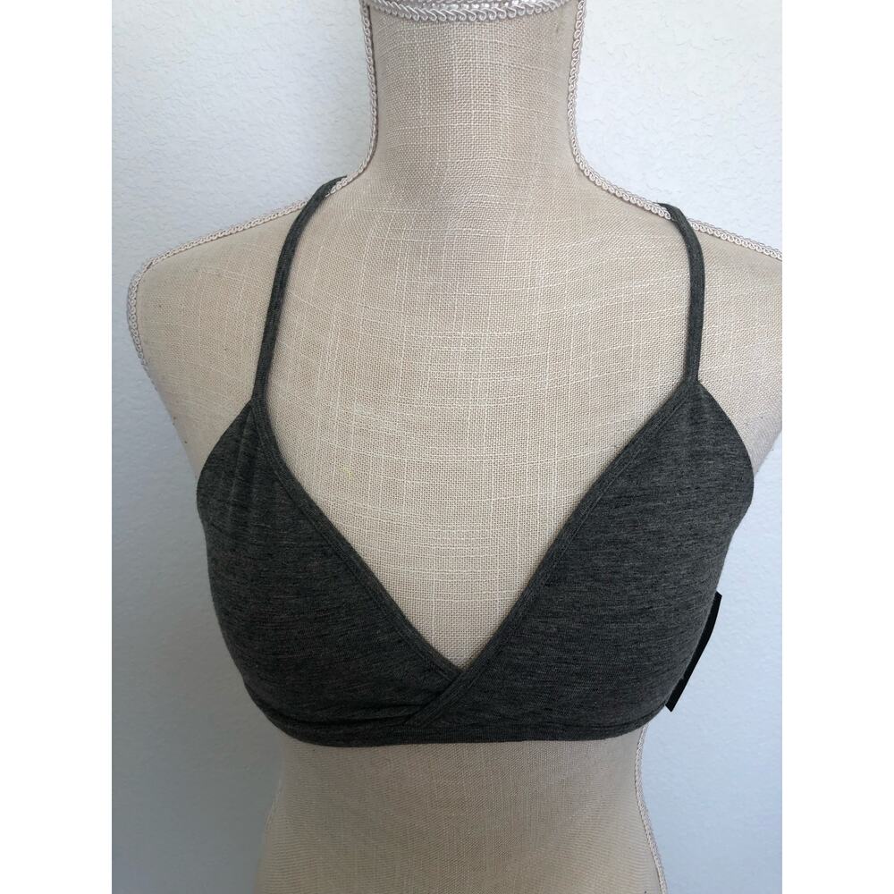 Chaser Gray Criss Cross Strappy Bralette - M